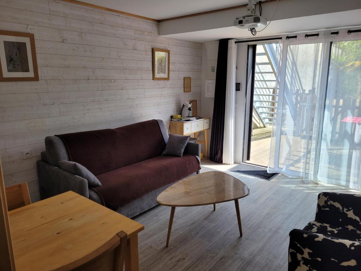Angers Green Lodge ภายนอก รูปภาพ